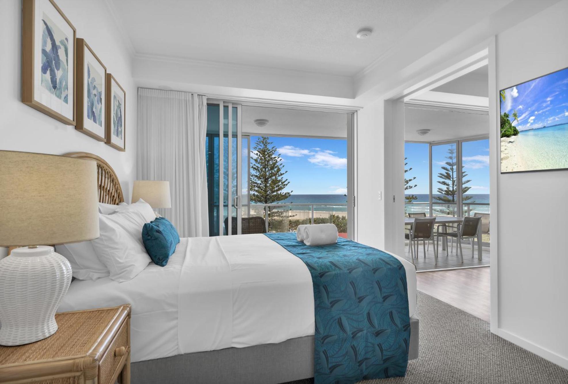 One-Bedroom Apartment with Beach View,1765190780:JPEG